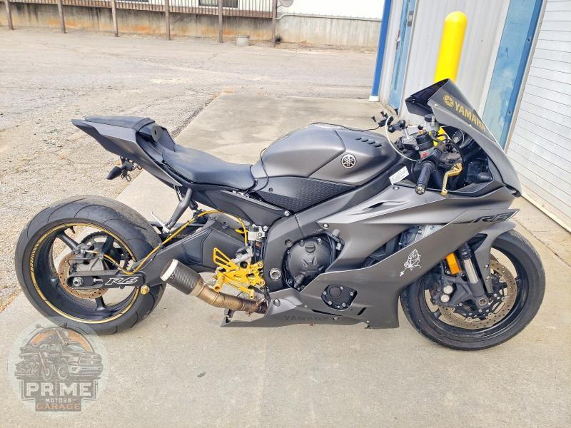 2019 YAMAHA YZFR6 — фото 1