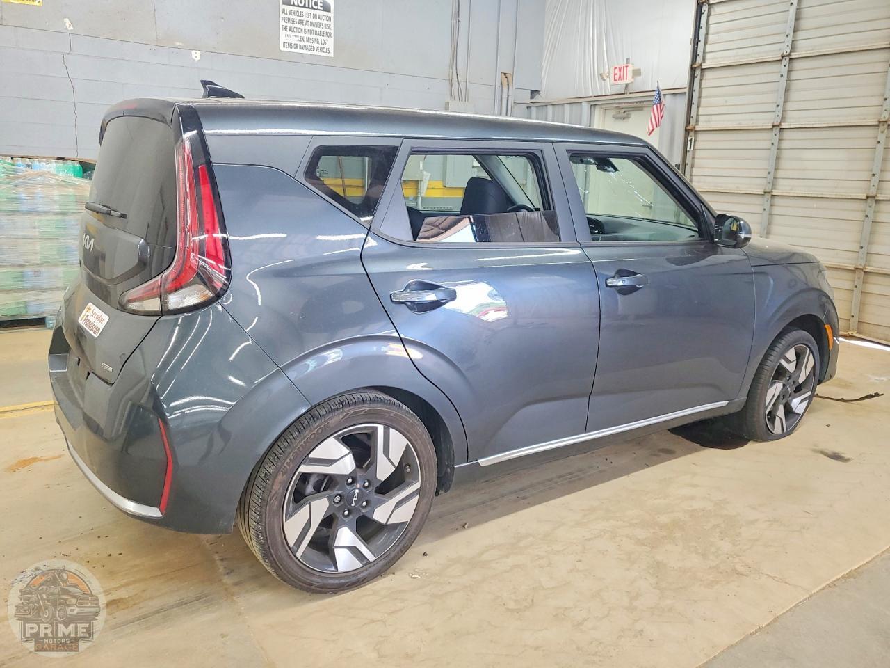 2025 KIA SOUL — фото 3