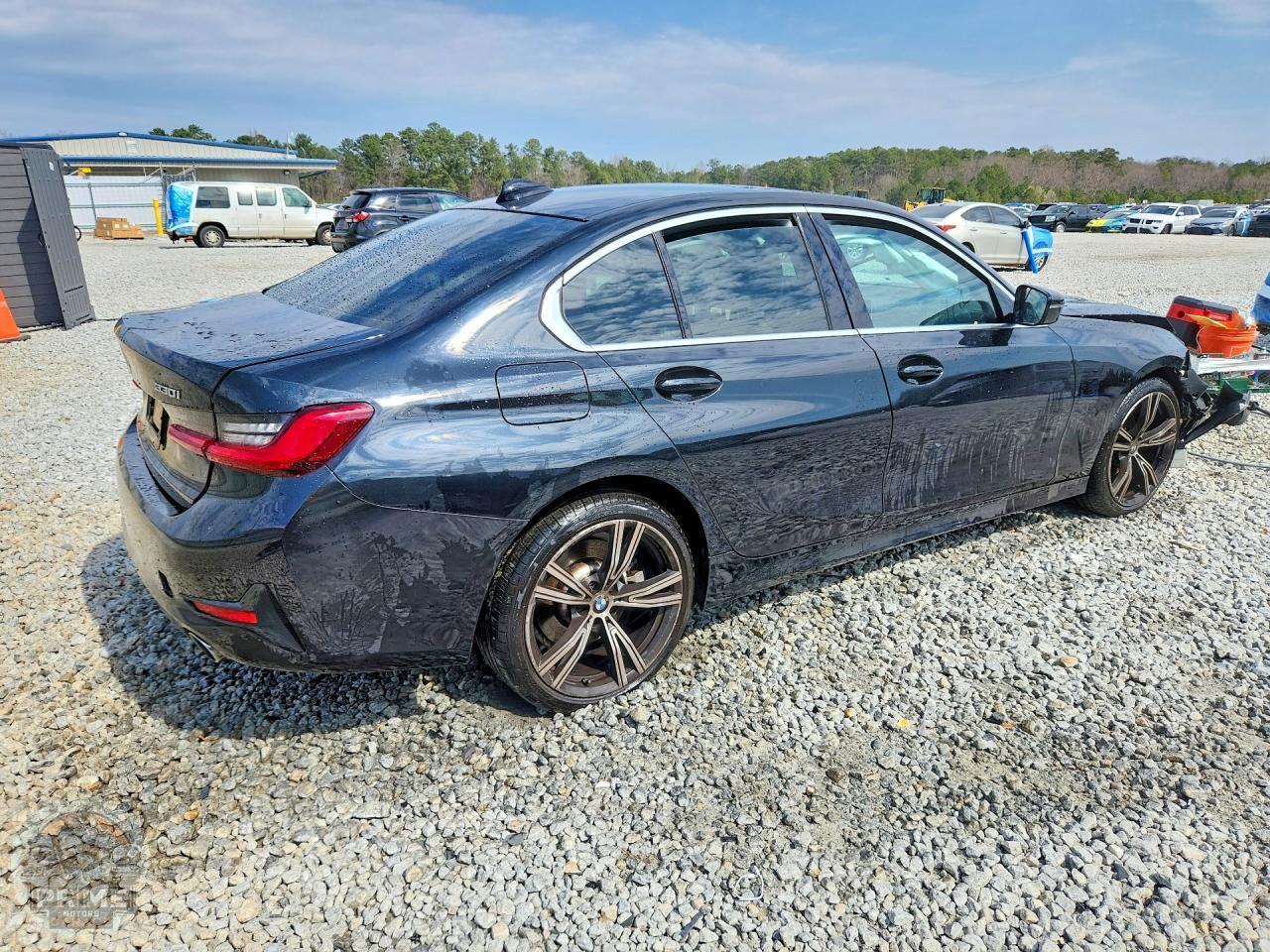 2021 BMW 3 SERIES — фото 3