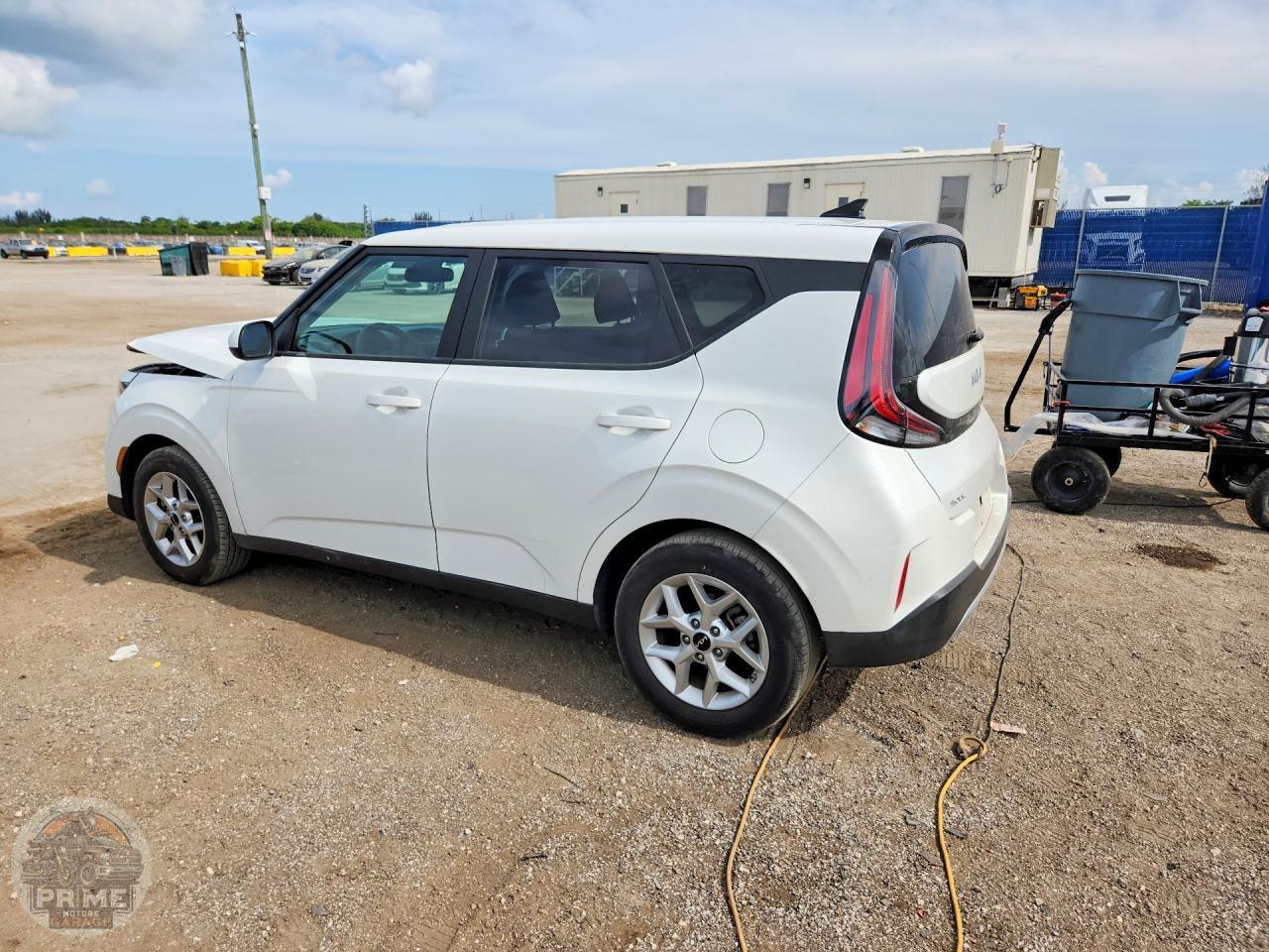 2025 KIA SOUL — фото 2