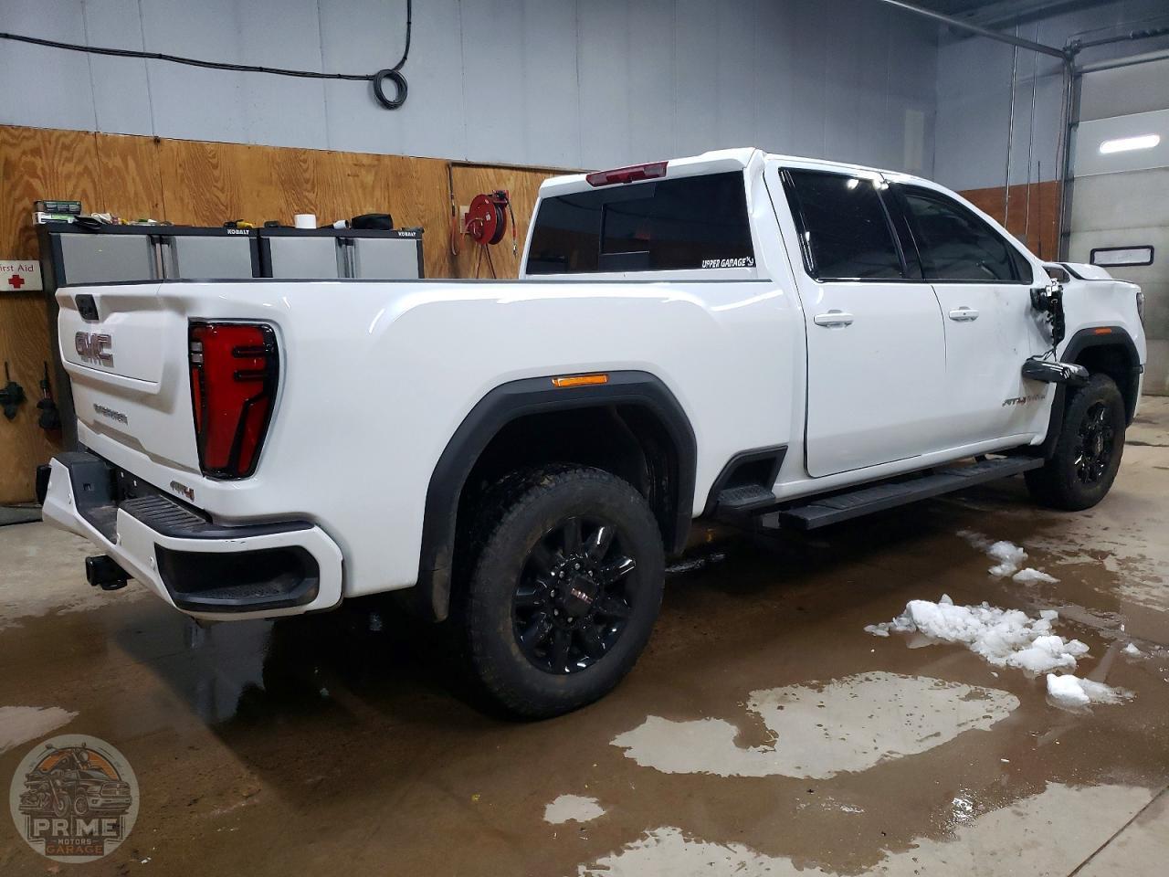 2026 GMC SIERRA — фото 3
