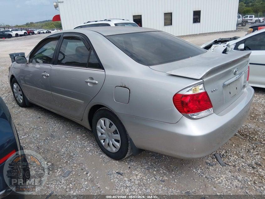 2006 TOYOTA CAMRY LE — фото 3