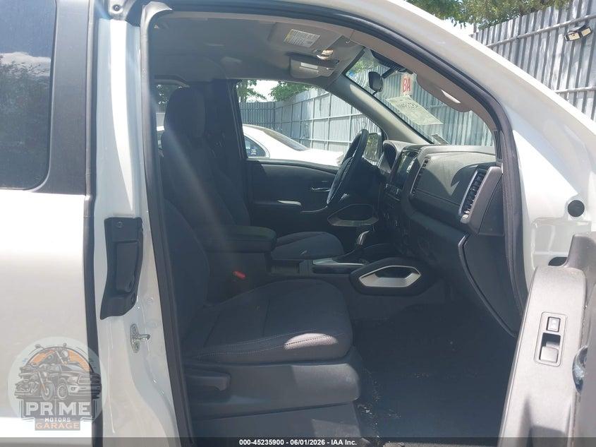 2024 NISSAN FRONTIER KING CAB SV 4X4 — фото 5