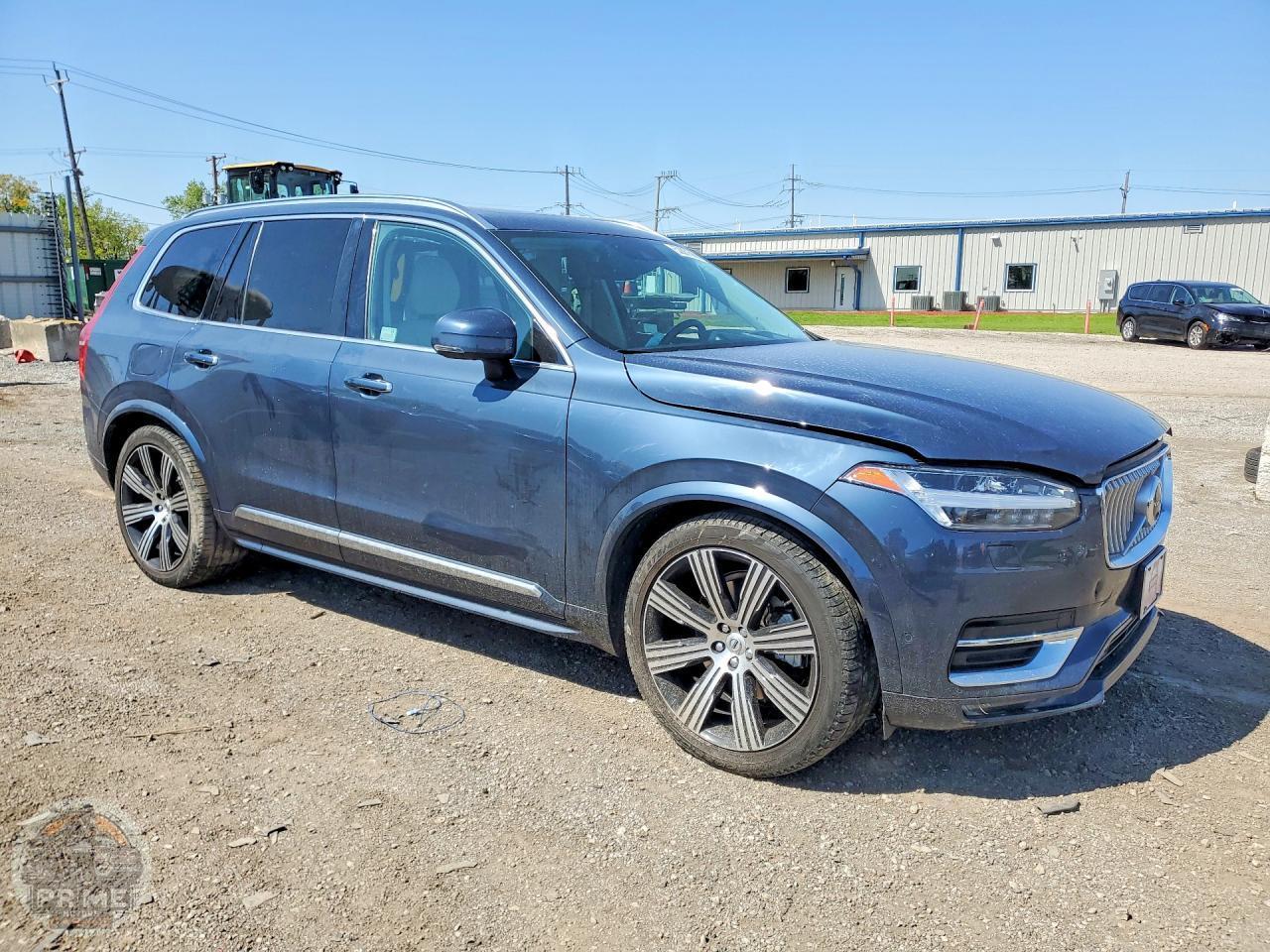 2022 VOLVO XC90 — фото 4