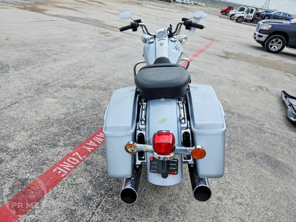 2019 HARLEY-DAVIDSON FLHR (ROAD KING) — фото 4