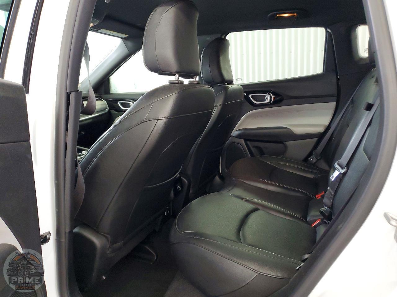 2025 JEEP COMPASS — фото 11