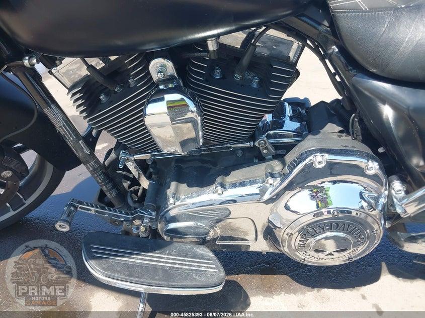 2016 HARLEY-DAVIDSON FLTRX (ROAD GLIDE, ROAD GLIDE CUSTOM) ROAD GLIDE — фото 9