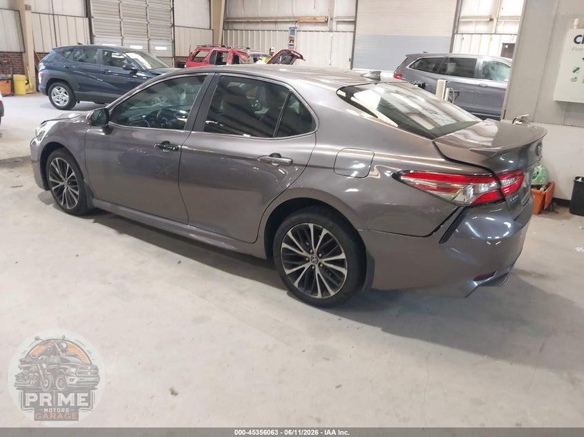 2019 TOYOTA CAMRY SE — фото 3