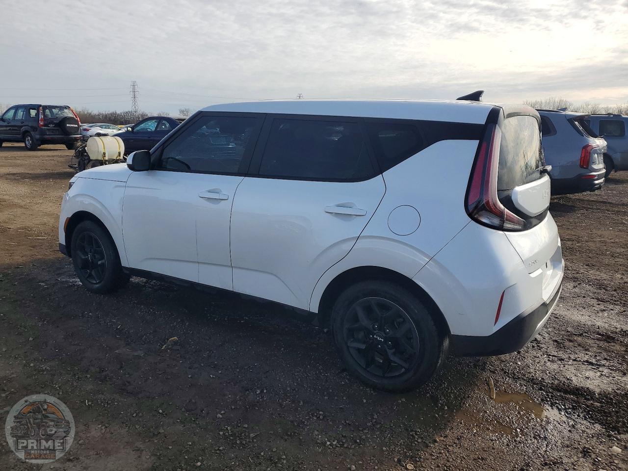 2023 KIA SOUL — фото 2