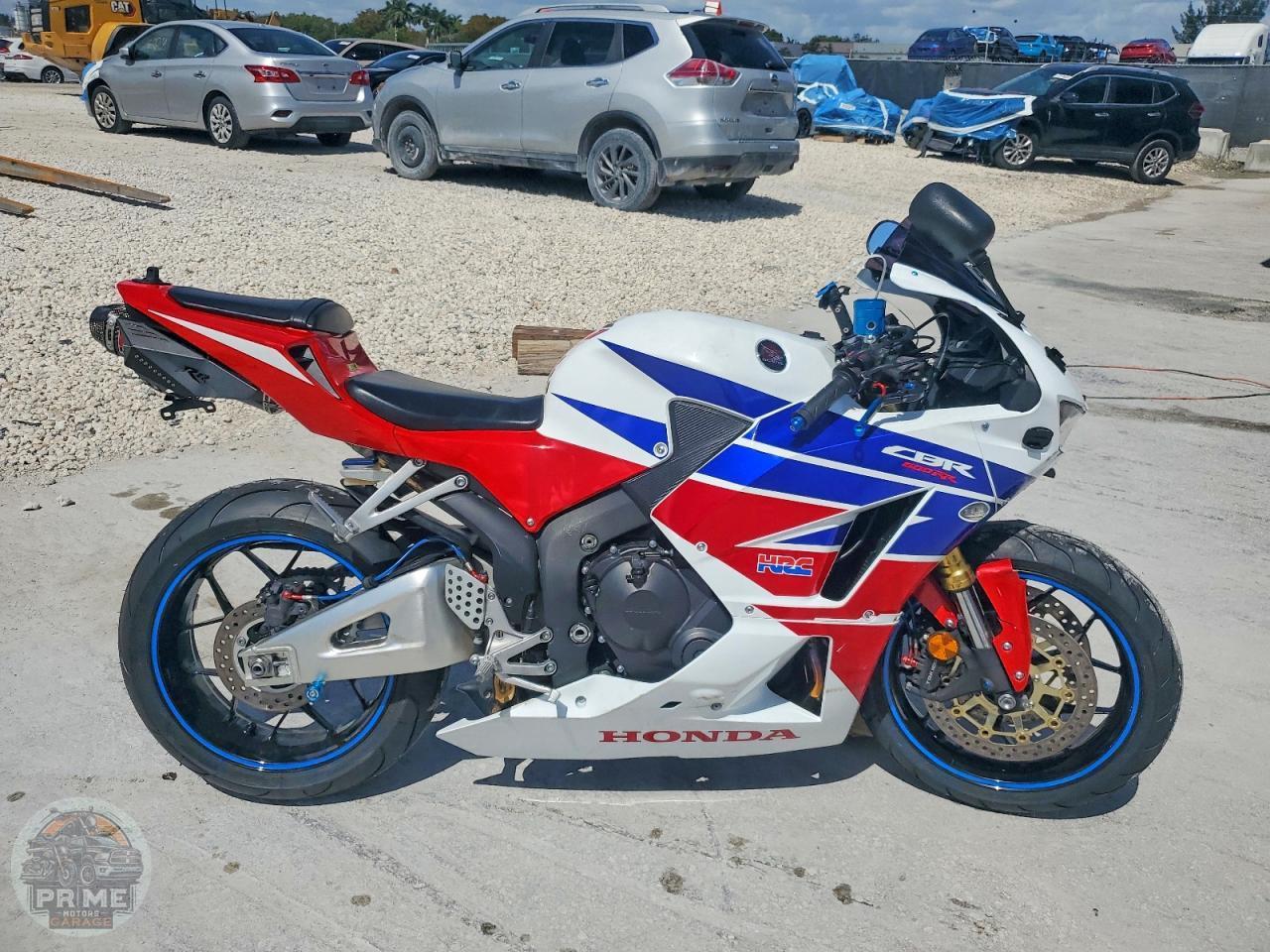 2013 HONDA CBR600 — фото 1