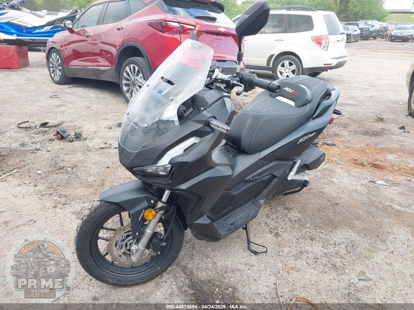 2025 HONDA ADV160 A — фото 2