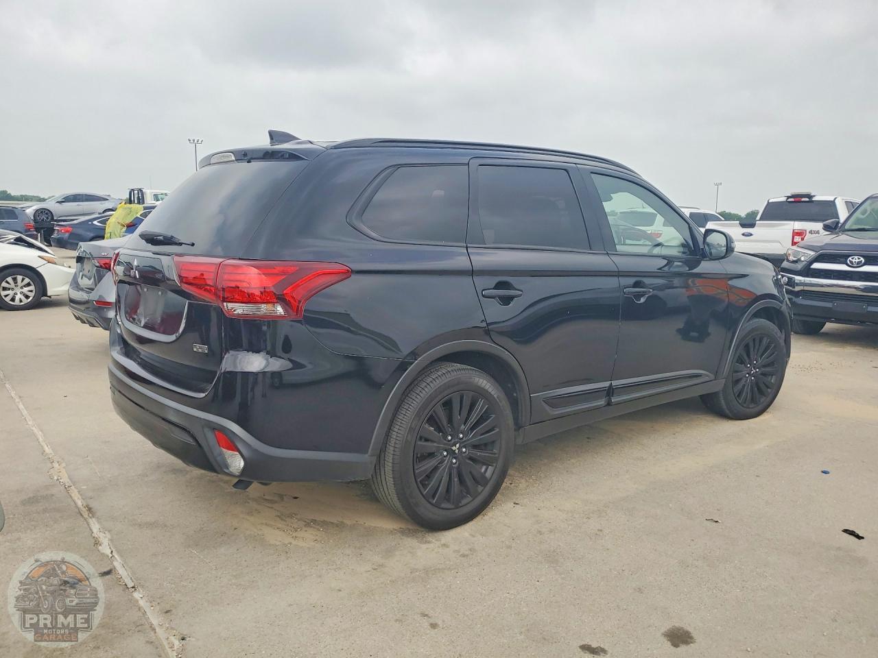 2020 MITSUBISHI OUTLANDER — фото 3
