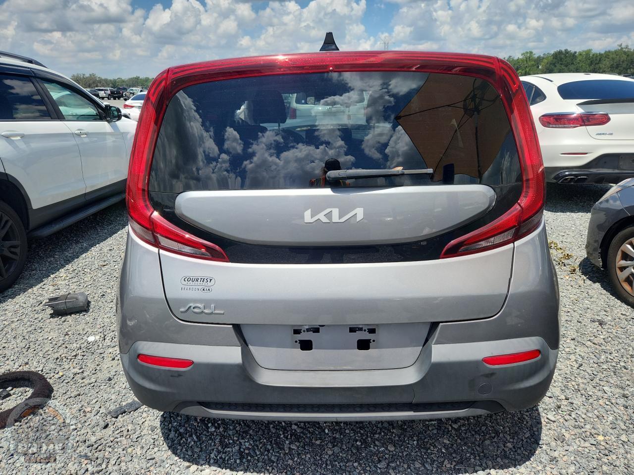 2022 KIA SOUL — фото 6