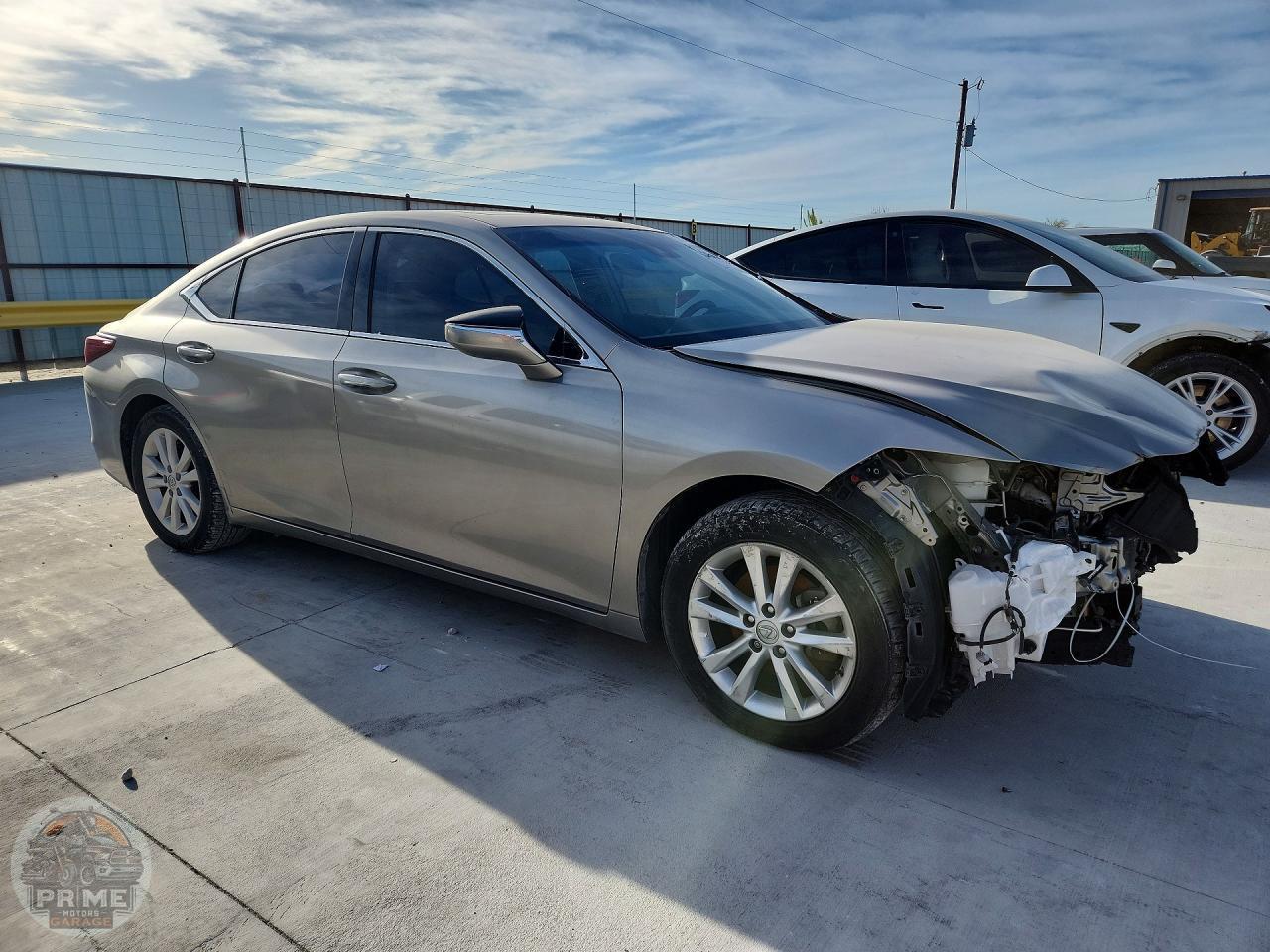 2021 LEXUS ES — фото 4