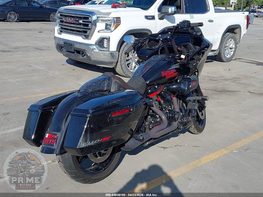 2024 HARLEY-DAVIDSON FLTRXSTSE (CVO ROAD GLIDE ST) — фото 4