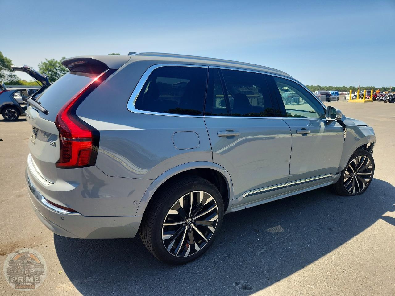 2026 VOLVO XC90 — фото 3