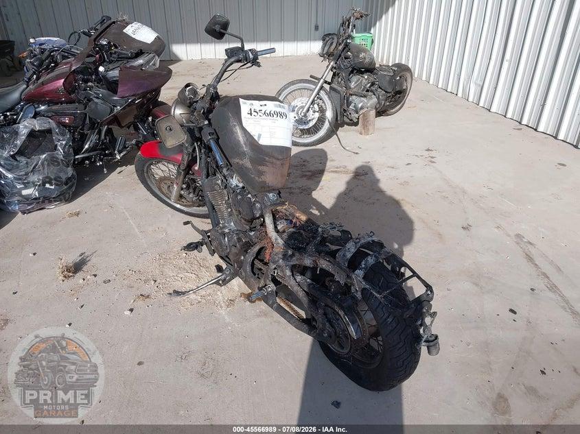 1997 HONDA VT600 CD — фото 3