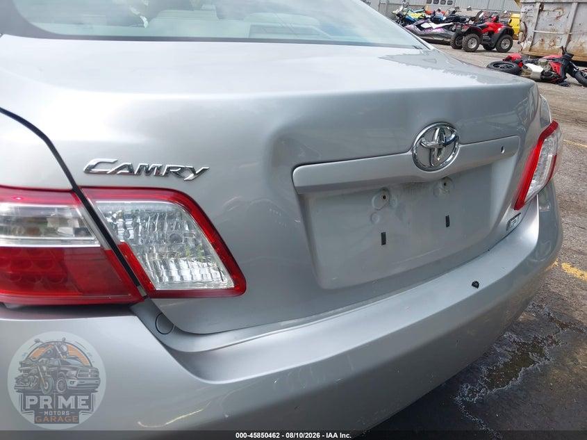 2009 TOYOTA CAMRY HYBRID — фото 14