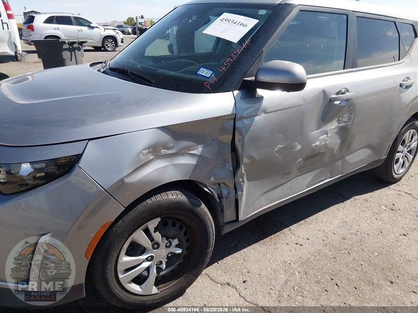 2023 KIA SOUL LX — фото 6