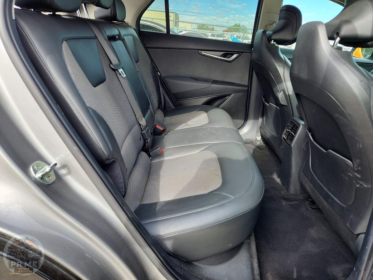 2023 KIA NIRO — фото 10