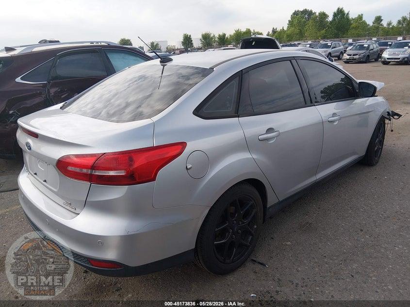 2016 FORD FOCUS SE — фото 4