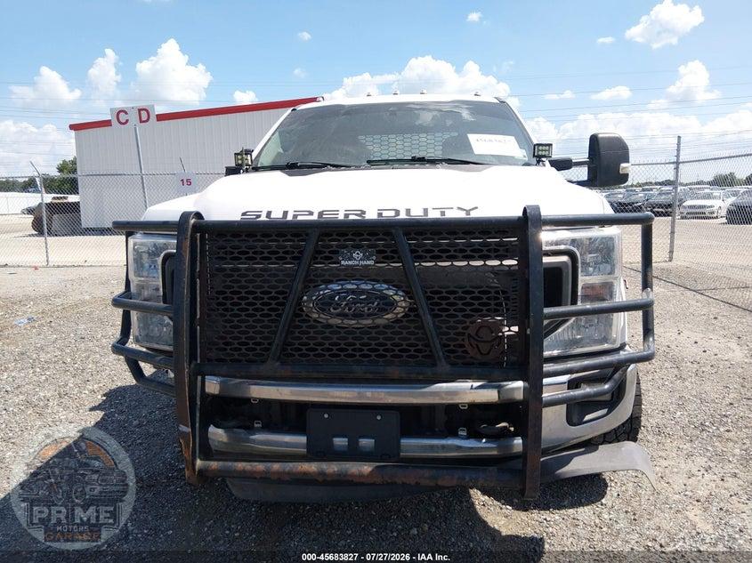 2020 FORD F-350 CHASSIS XL — фото 11
