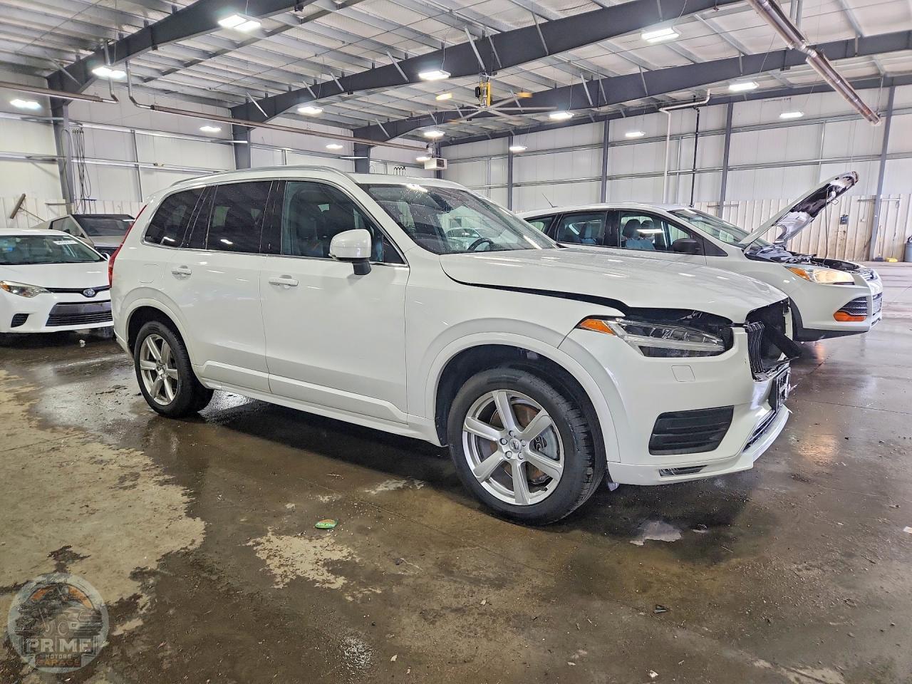 2021 VOLVO XC90 — фото 4