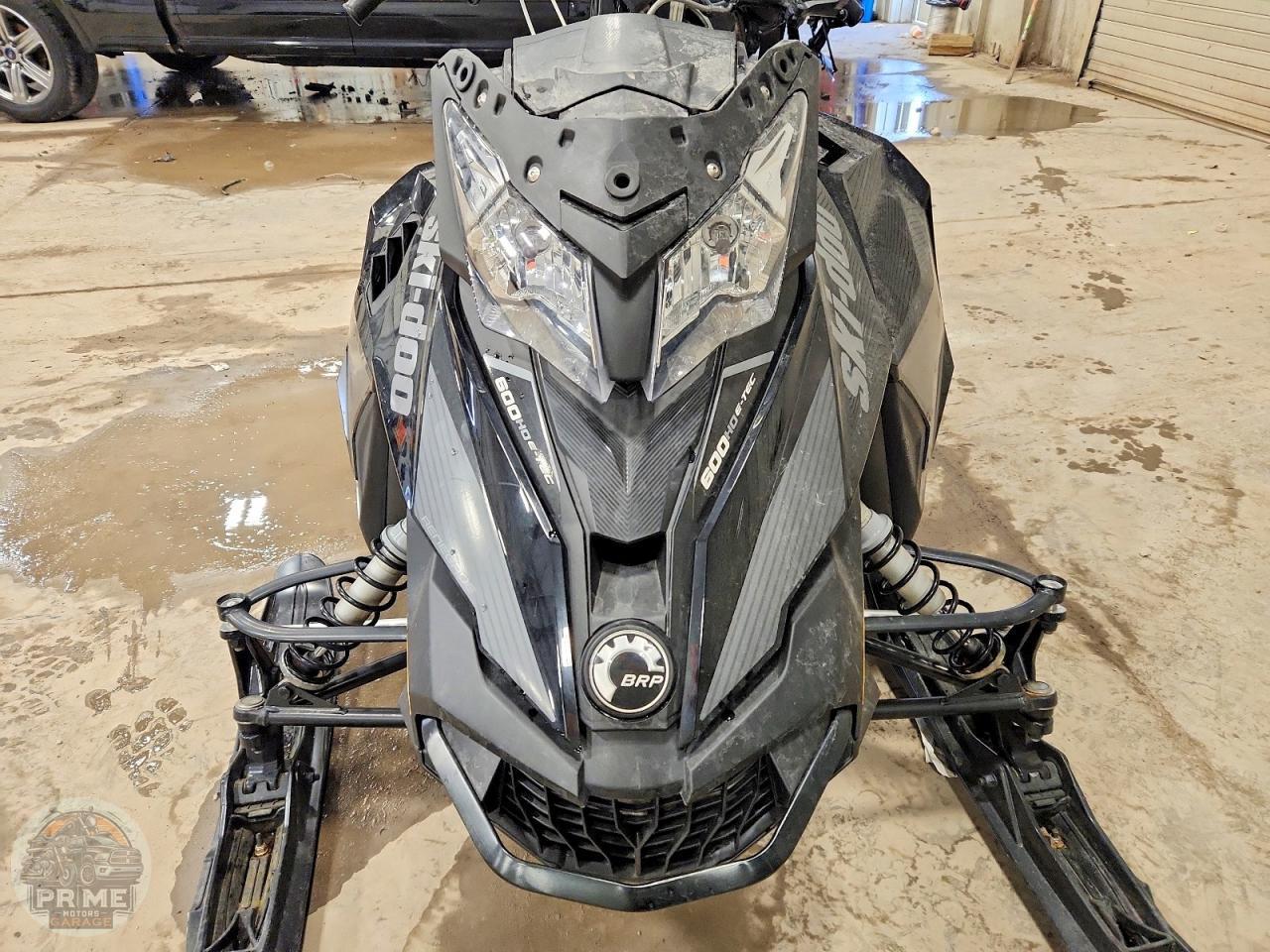 2017 SKI-DOO RENEGADE — фото 7
