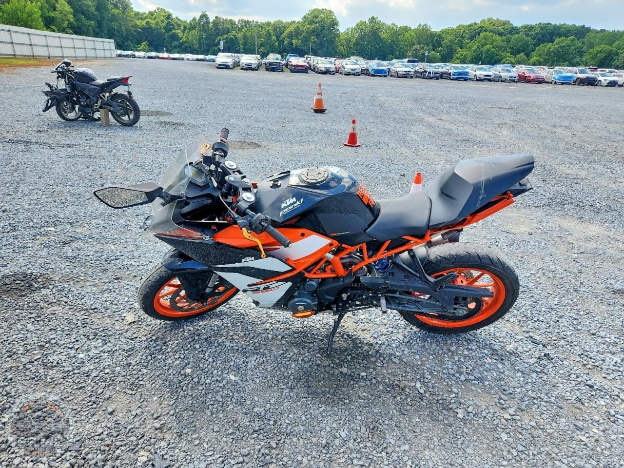 2018 KTM 390 — фото 3