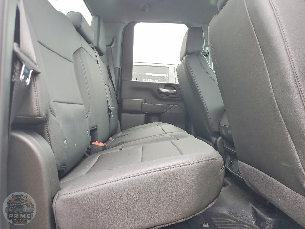 2025 GMC SIERRA — фото 9
