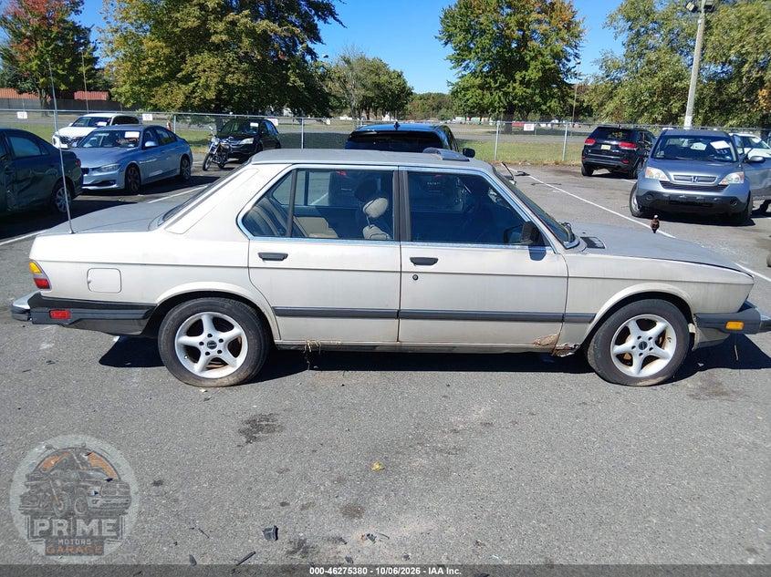 1988 BMW 535 AUTOMATIC/IS AUTOMATIC — фото 13