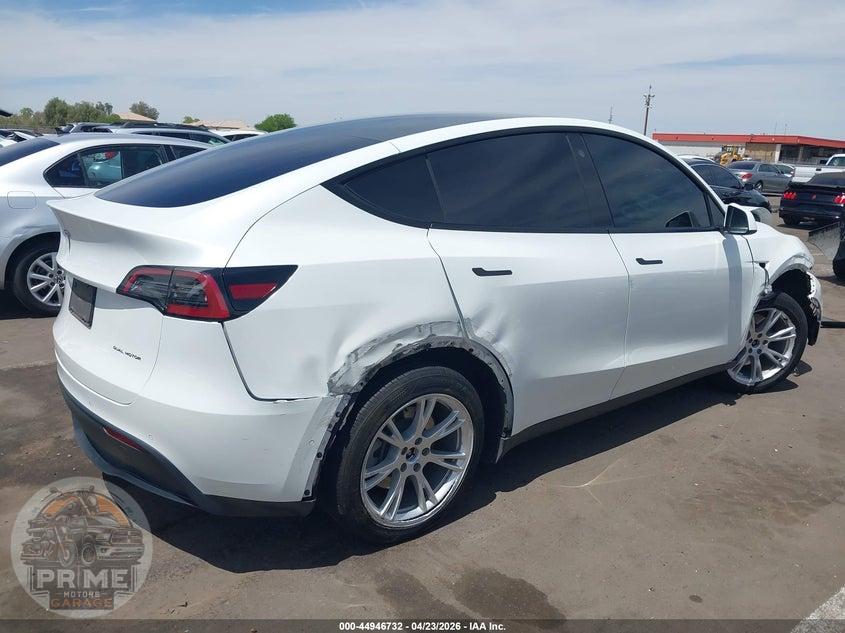 2022 TESLA MODEL Y LONG RANGE DUAL MOTOR ALL-WHEEL DRIVE — фото 4