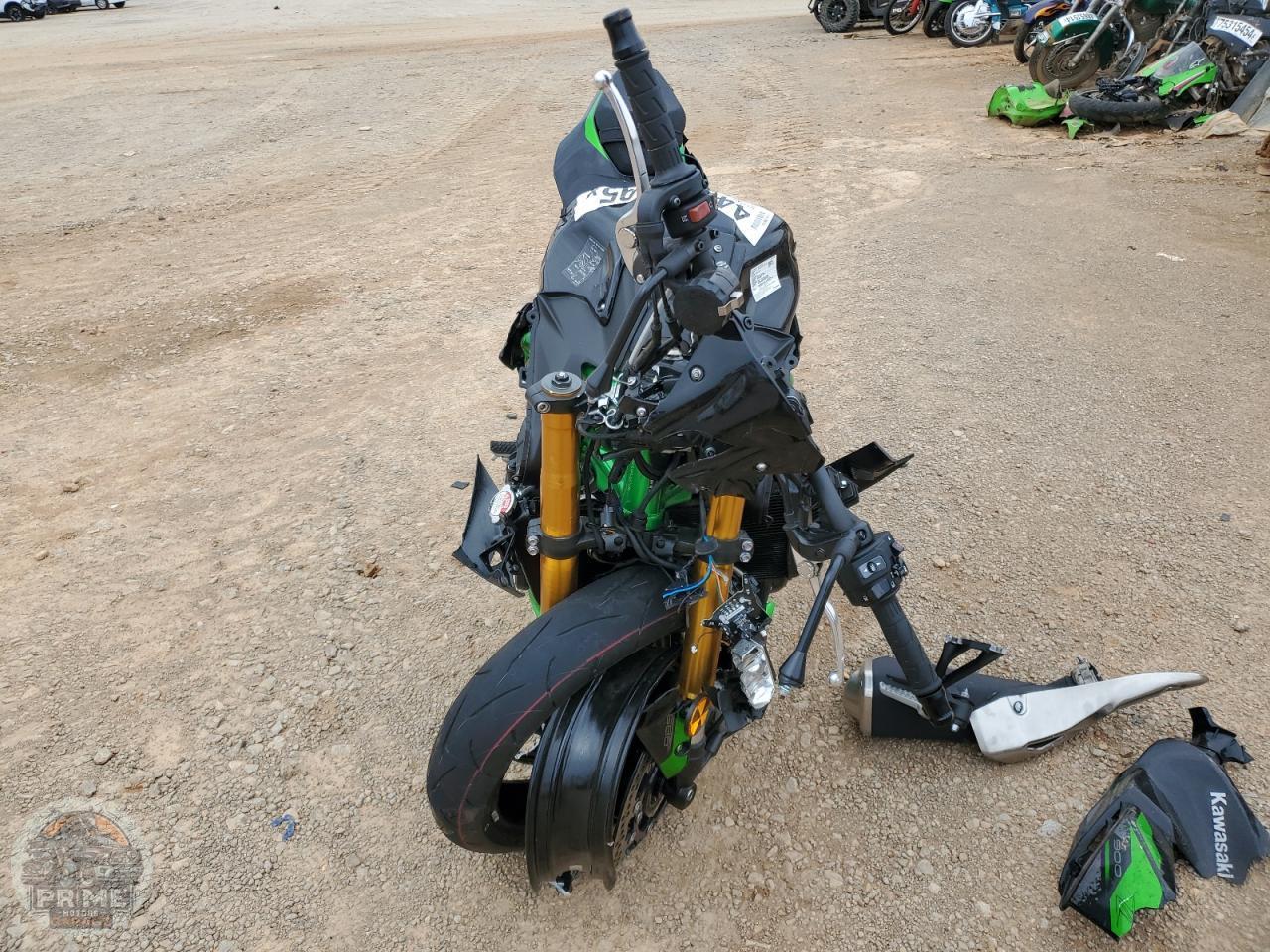 2024 KAWASAKI ZR900 — фото 2