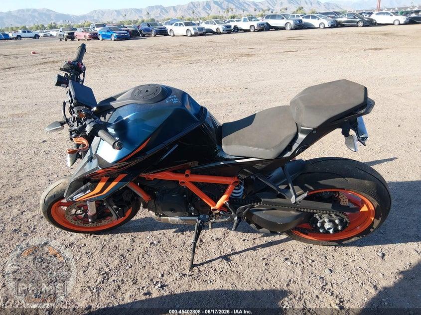 2023 KTM 1290 SUPER DUKE R — фото 13