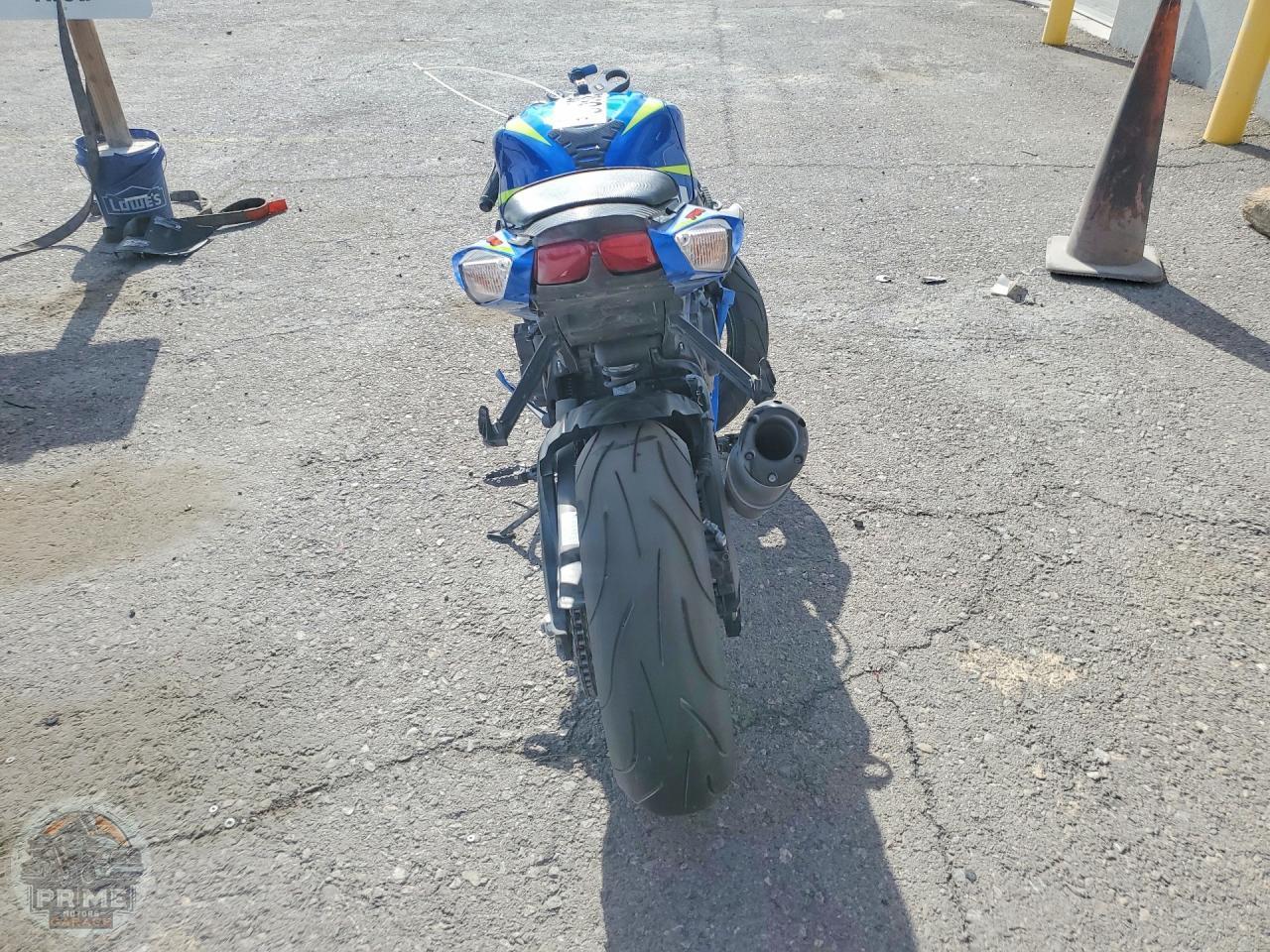 2015 SUZUKI GSX R750 — фото 4