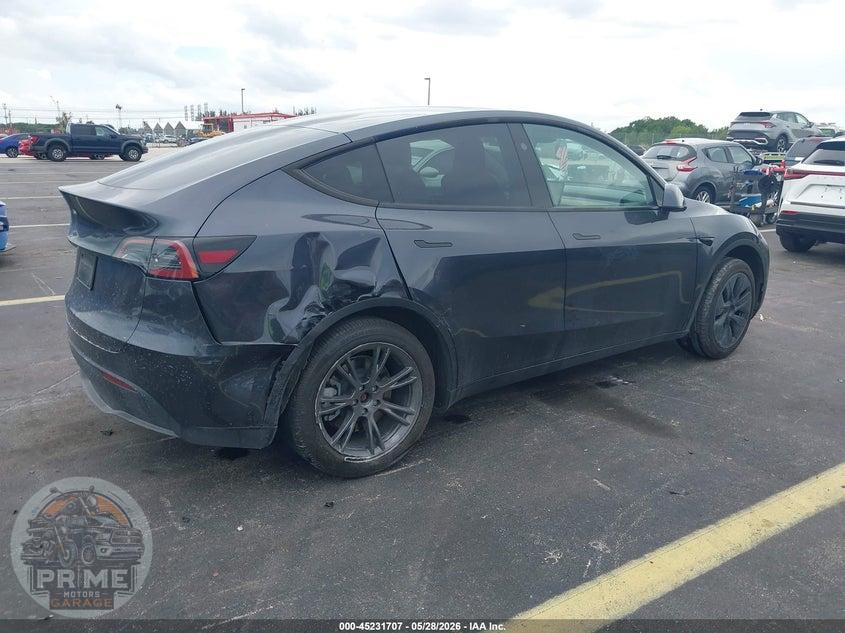 2025 TESLA MODEL Y LONG RANGE DUAL MOTOR REAR-WHEEL DRIVE — фото 4