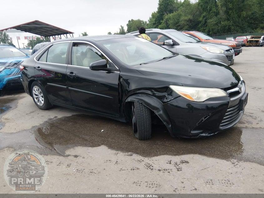 2016 TOYOTA CAMRY LE — фото 1