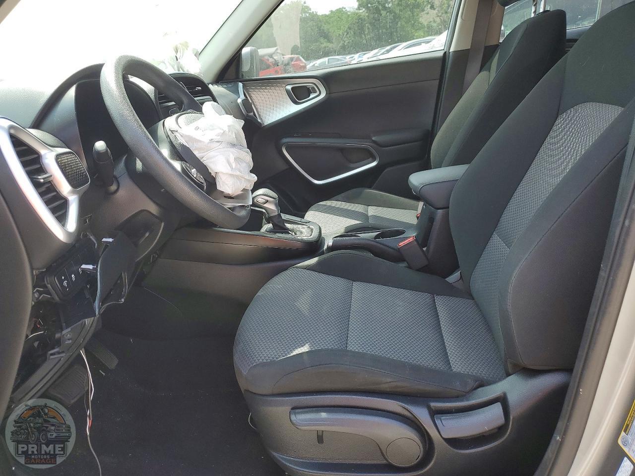 2025 KIA SOUL — фото 7