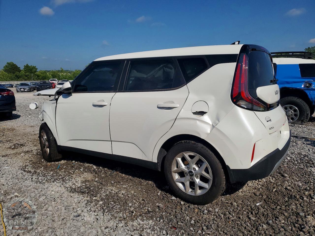 2025 KIA SOUL — фото 2
