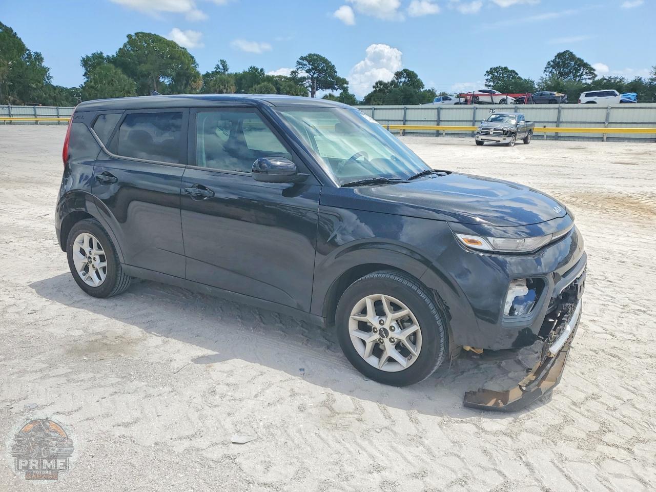 2022 KIA SOUL — фото 4