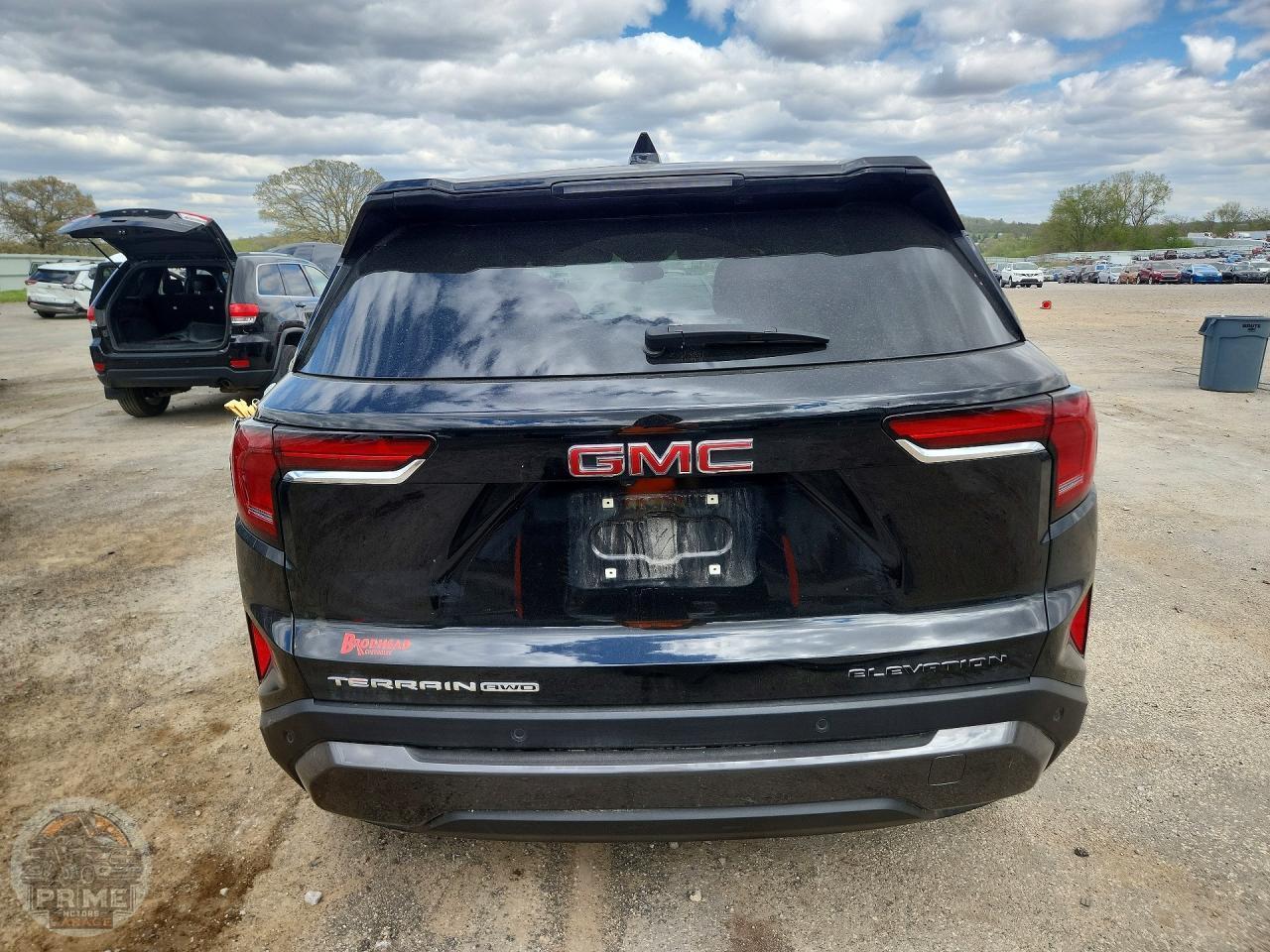 2025 GMC TERRAIN — фото 6
