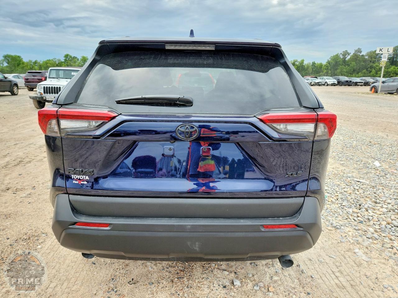 2025 TOYOTA RAV4 — фото 29
