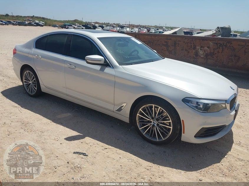 2019 BMW 540I — фото 1