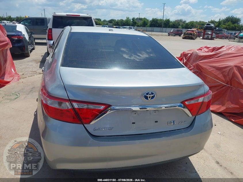 2015 TOYOTA CAMRY HYBRID XLE — фото 16