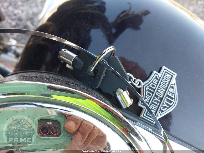2001 HARLEY-DAVIDSON FLHTCI (ELECTRA GLIDE CLASSIC) — фото 11