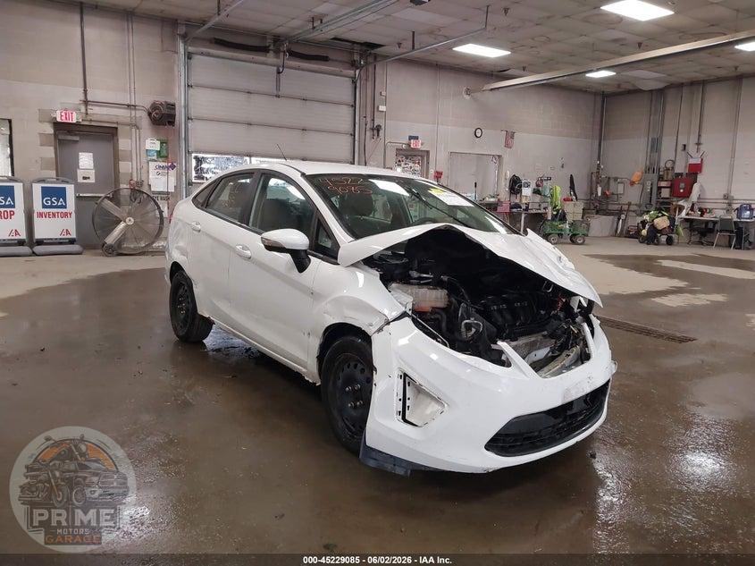 2013 FORD FIESTA SE — фото 1