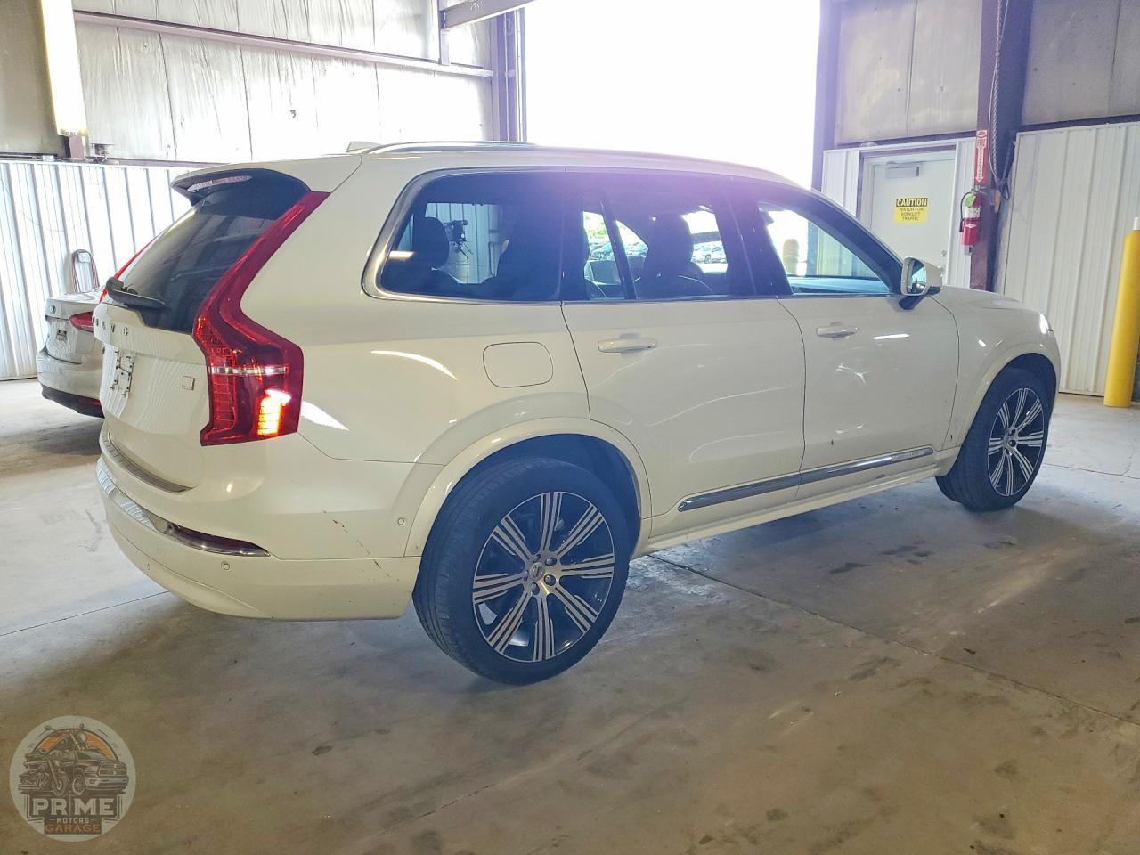 2024 VOLVO XC90 — фото 3