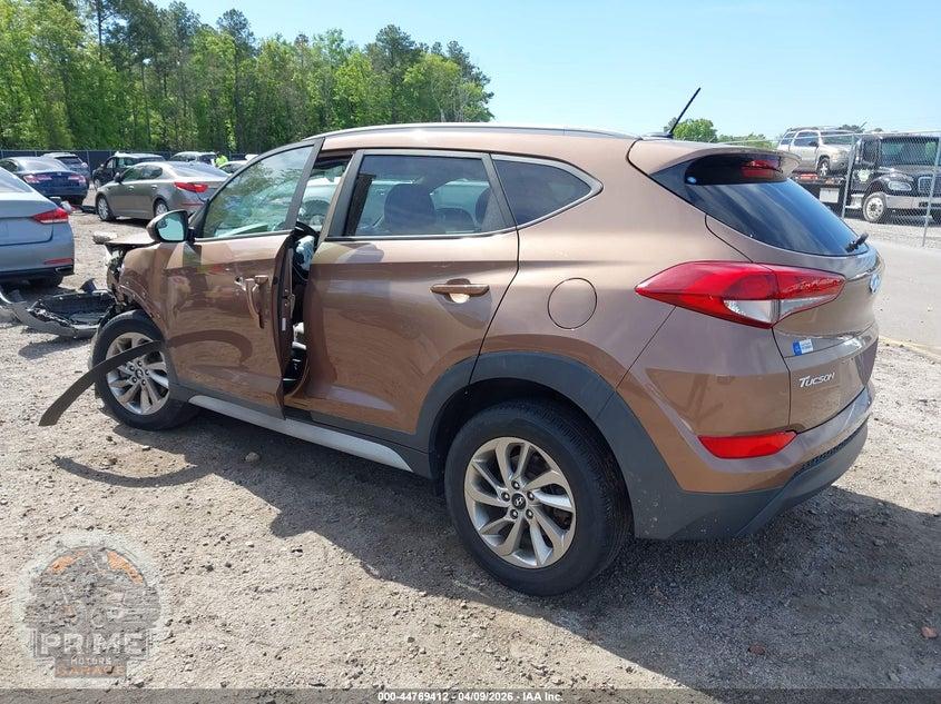 2017 HYUNDAI TUCSON SE — фото 3