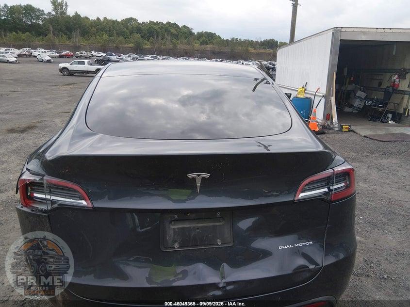 2025 TESLA MODEL Y LONG RANGE DUAL MOTOR ALL-WHEEL DRIVE — фото 16