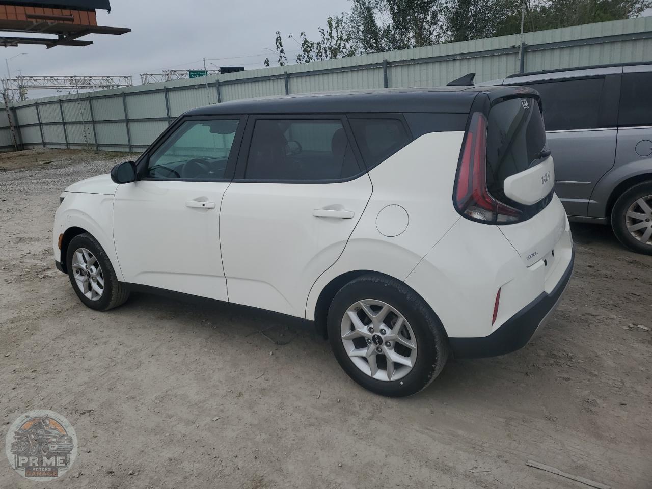 2025 KIA SOUL — фото 2